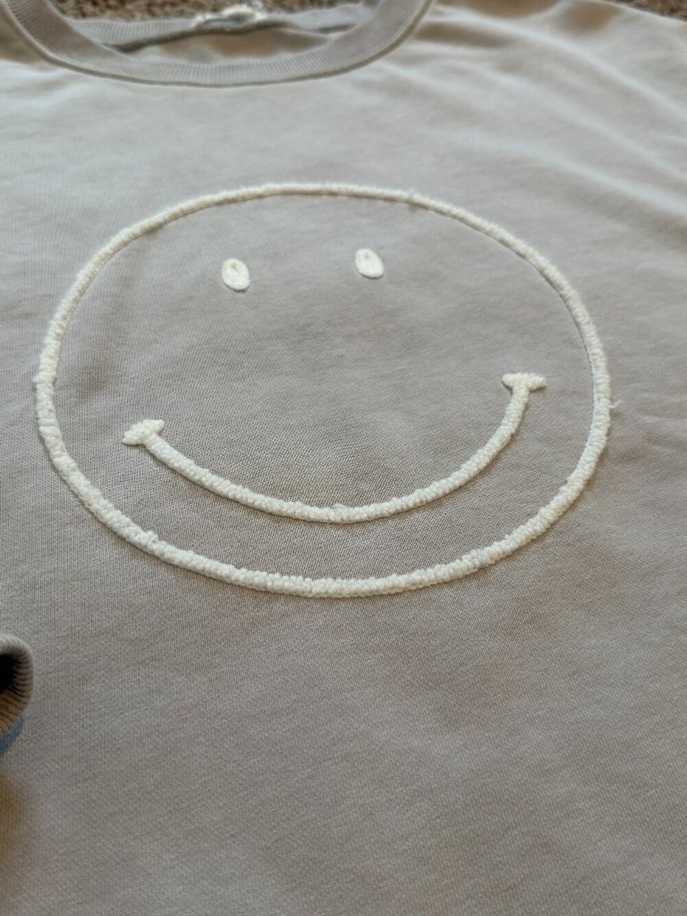 Newbury Kustom Chenille Smiley Face Sweatshirt - Grey M - Picture 2 of 9